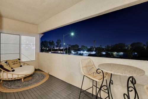 6 Mi to Vegas Strip City-View Gem with Pool Access, Las Vegas (foto 2)