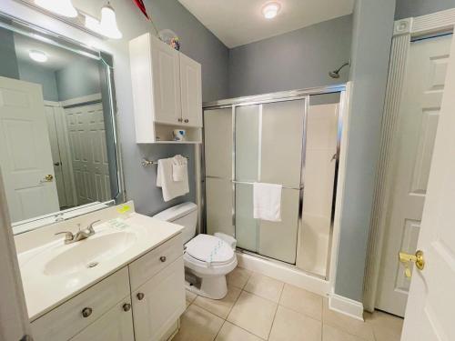 Apartment image 8