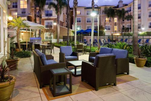 Residence Inn by Marriott Cypress Los Alamitos - image 11