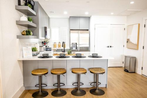 The Sunset Cove The Sunset Cove