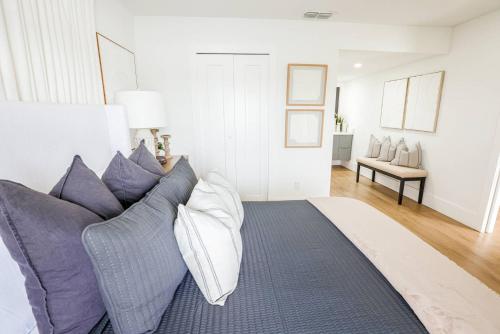 The Sunset Cove The Sunset Cove