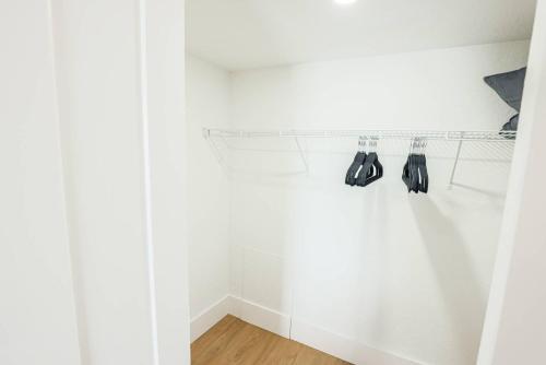 The Sunset Cove The Sunset Cove