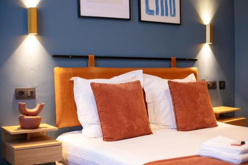 Double Room with Private Bathroom image 5