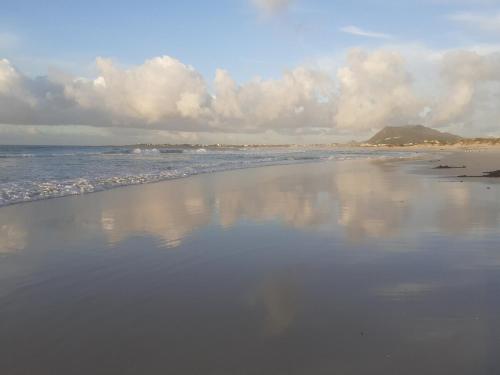 Thundering waves, Bettyʼs Bay (photo 6)