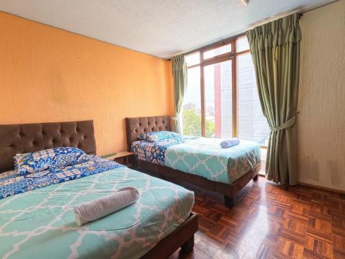 Budget Double Room image 10