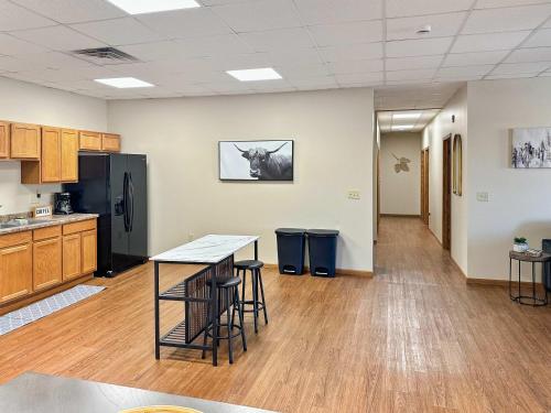 Vibrant 3BR in Heart of Downtown La Crosse Vibrant 3BR in Heart of Downtown La Crosse