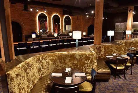 Vibrant 3BR in Heart of Downtown La Crosse Vibrant 3BR in Heart of Downtown La Crosse