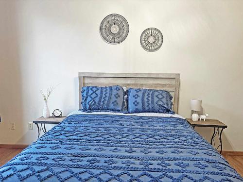 Vibrant 3BR in Heart of Downtown La Crosse Vibrant 3BR in Heart of Downtown La Crosse