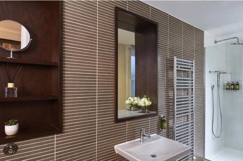 Fraser Suites Queens Gate - image 10