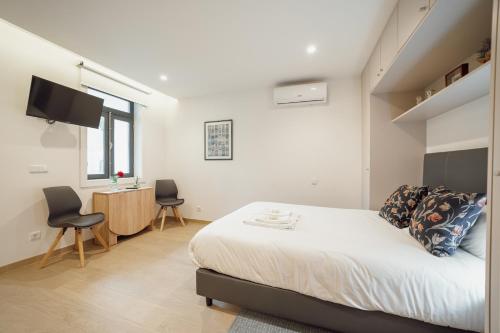 Carmo Residence Porto by Vacationy, Porto