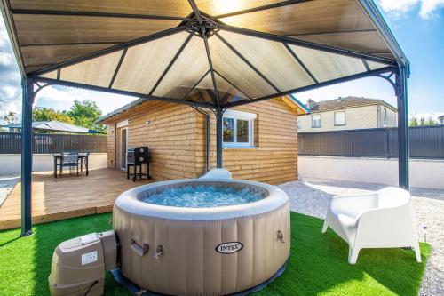 Chalet Douce évasion Cosy,SPA & table de ping-pong gîte à louer Bertrange