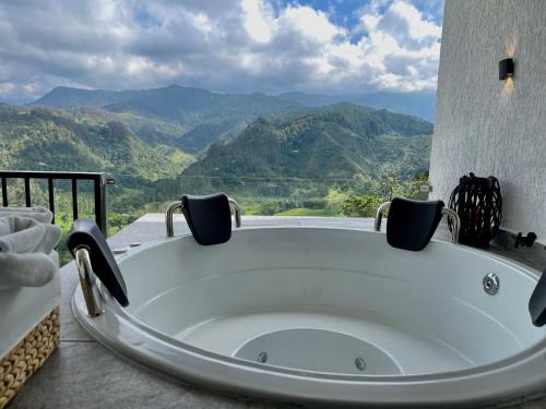 Surrounding environment, Hotel El Mirador del Cocora in Salento