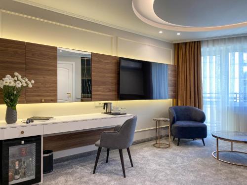 ยูโรโฮเต็ล (Eurohotel) in เขตลิชาคีฟสกี