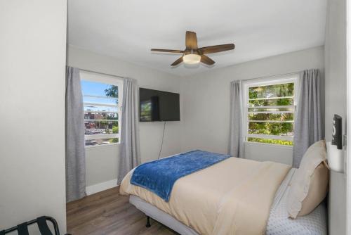 500 ft to Ocean Relaxing stay Parking WiFi 836 - image 4