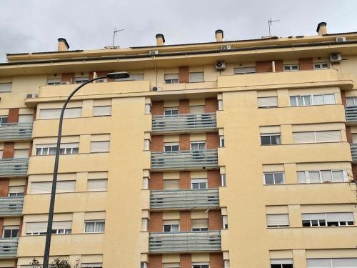 Zunanjost, La Repera Jaén (La Repera Jaen) in Barrio Penamefecit