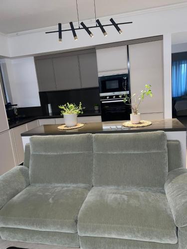 Fancy apartment with 2BR Fancy apartment with 2BR