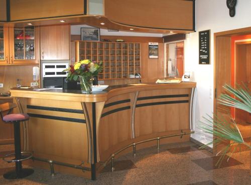 Lobby, HOTEL PARQEO im A66 in Gelnhausen