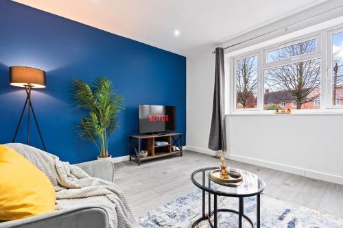 Julia's 3-Bedroom Home in Quinton, Birmingham Julia's 3-Bedroom Home in Quinton, Birmingham