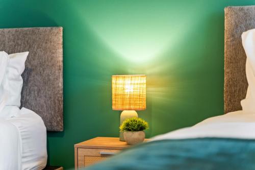 Julia's 3-Bedroom Home in Quinton, Birmingham Julia's 3-Bedroom Home in Quinton, Birmingham