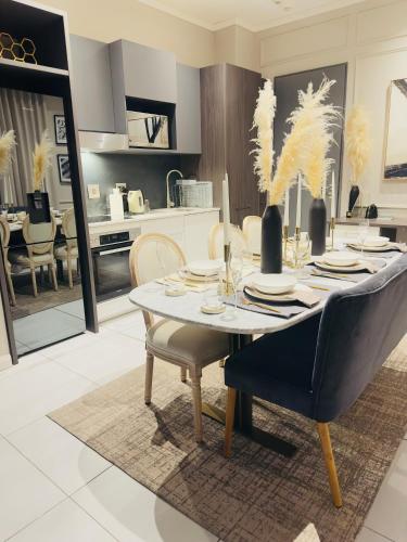205 Menlyn Maine Trilogy Residence 3