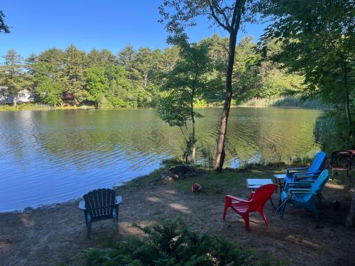 Clear Pond Suite in Plymouth, USA