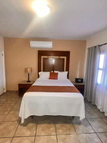 Los Vientos Hotel Room Type - Lobby Queen bed with sofa bed