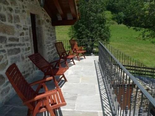 Cabaña pasiega reformada (Cabana pasiega reformada) in Valcaba
