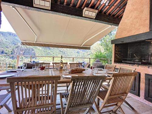 Les Roches Hacienda Provencale in L'Escaillon