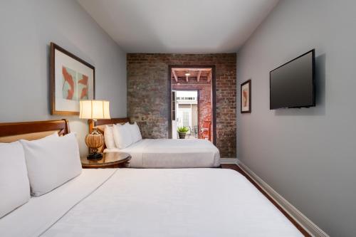 Suite, vista sulla piscina