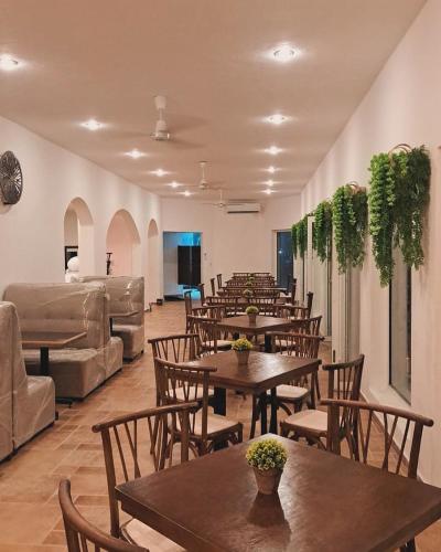 ห้องอาหาร, Hotel Costa Bugambilias in กลางเมืองมันซานิโย