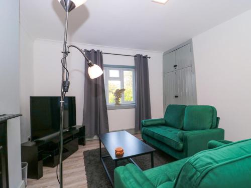 Exterior view, Cosy Nest in West Pennard