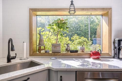 In the clouds your cozy- lake house