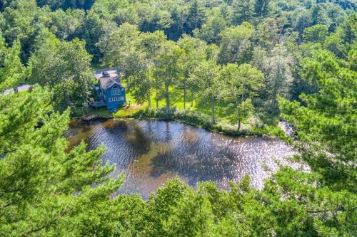 In the clouds your cozy- lake house