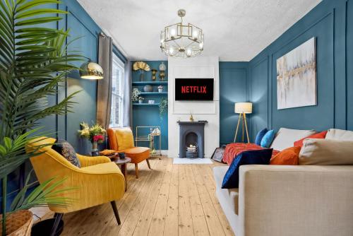 Stylish Edwardian Escape in Southwark 3 bedroom Maisonette by Gold Stays, Londres