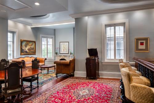 New Orleans Courtyard Hotel by the French Quarter - 로비