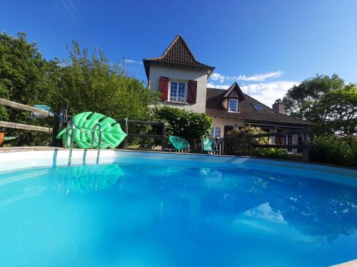 maison quercynoise FIGEAC in Cuzac