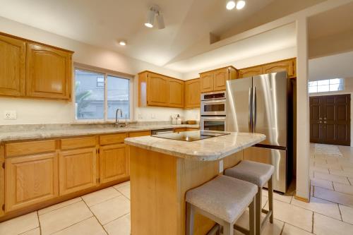 Home on Golf Course with Private Pool in Phoenix! in Ahwatukee