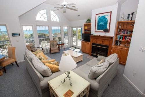 OCEANFRONT, Private Pool, Ocean Views, ELEV, Pool Table, OL50, Cutty Sark, Corolla (Foto 5)