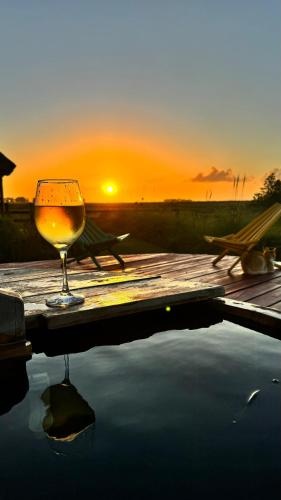 Pezsgőfürdő, Los Chajá Ecolodge (Los Chaja Ecolodge) in Barra de Valizas