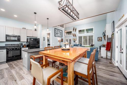 Serene 4br Country Retreat Awaits - Near Greensboro and Elon University