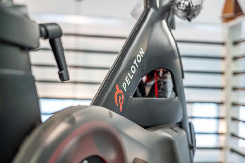 Serene 4br Country Retreat Awaits - Near Greensboro and Elon University