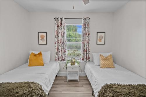 CamelotCottage Pets, Mins to WB! CamelotCottage Pets, Mins to WB!