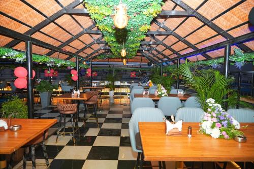 Restaurant, Hotel Grand Kasturi near Slv Medical Store