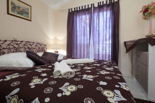 One-Bedroom apartment Standard image 4