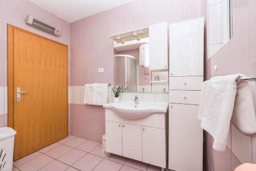 Two-Bedroom Apartment image 9
