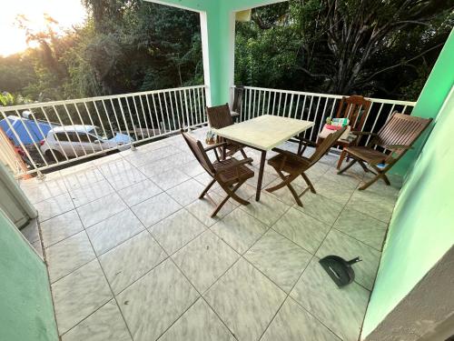 Varanda/terraço, Appartement Green Caraïbe (Appartement Green Caraibe) in Case-Pilote