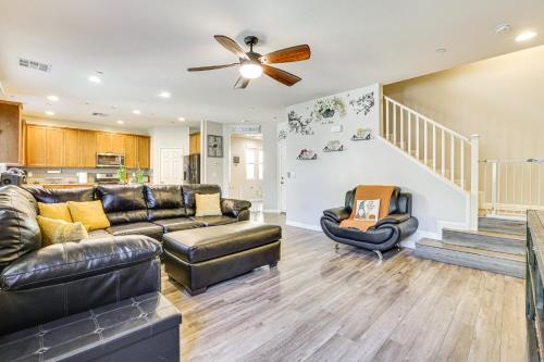 1 Mi to Aliante Casino Townhome with Fenced Yard!, Las Vegas (foto 3)