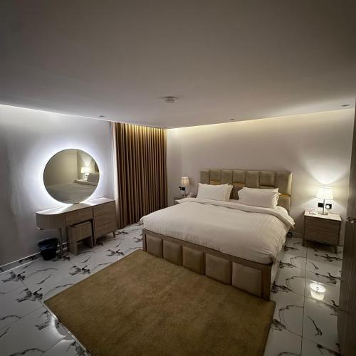 A luxury apartment in al-aqaq