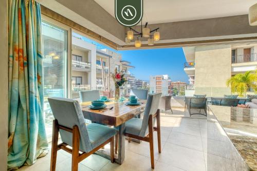 Great 2BR Condo with Rooftop Pool - Romantic Zone in Puerto Vallarta, Mexico