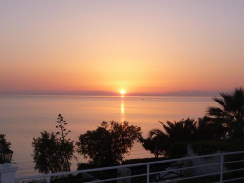 Laura Beach House - Photo 5